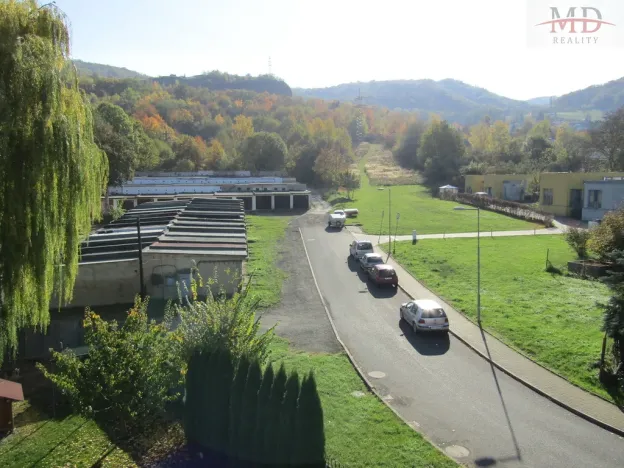 Prodej bytu 2+1, Trmice, 71 m2