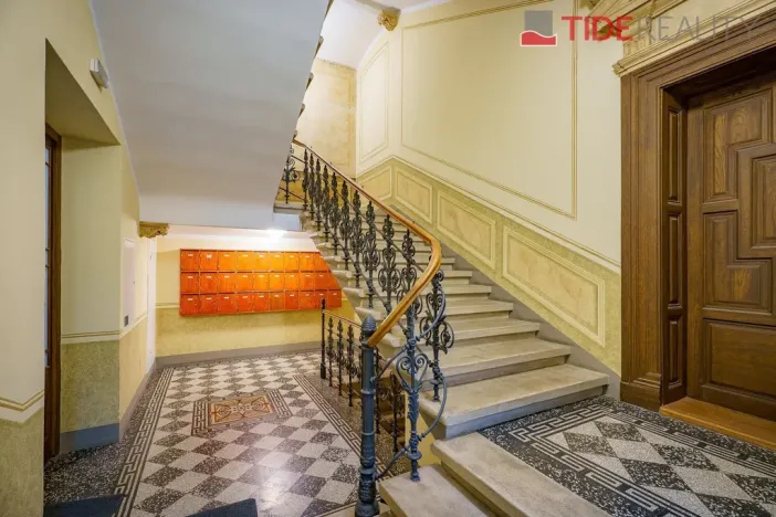 Prodej bytu 3+1, Praha, Senovážné náměstí, 95 m2