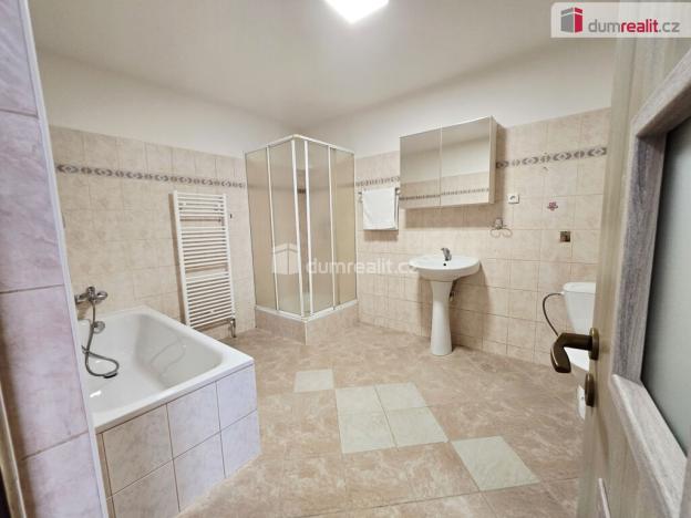 Pronájem bytu 3+kk, Praha, Bártlova, 98 m2