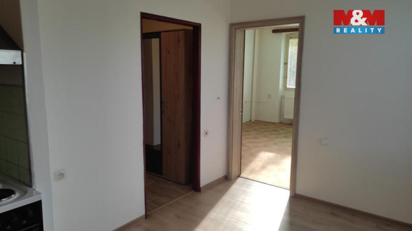 Pronájem bytu 1+1, Hradec Králové - Třebeš, Křivá, 45 m2