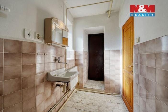 Prodej rodinného domu, Nečtiny - Březín, 335 m2