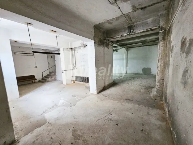 Pronájem výrobních prostor, Jihlava, třída Legionářů, 167 m2