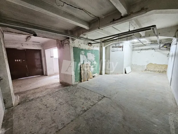 Pronájem výrobních prostor, Jihlava, třída Legionářů, 167 m2