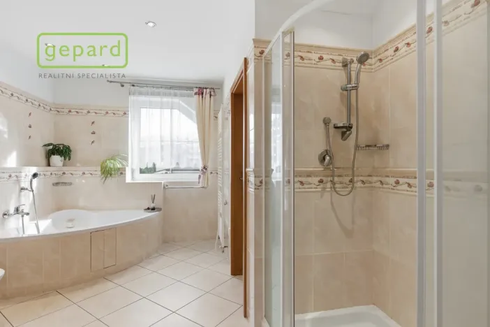 Prodej rodinného domu, Mírová, 175 m2