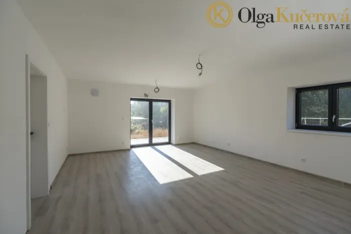 Prodej rodinného domu, Černá Hora, 99 m2