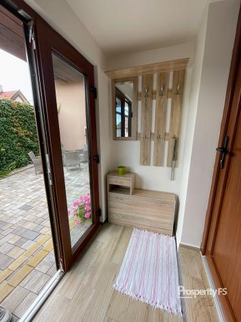 Pronájem bytu 3+1, Stochov, Osvobození, 103 m2