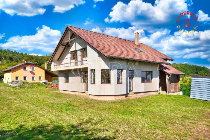 Prodej rodinného domu, Pamětice, 227 m2