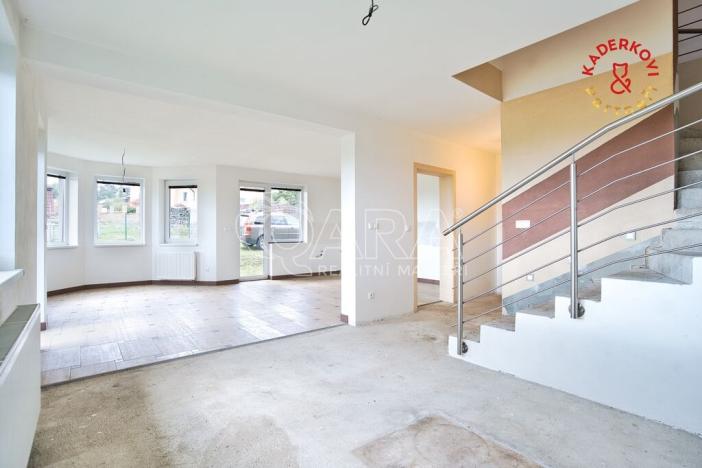 Prodej rodinného domu, Pamětice, 227 m2