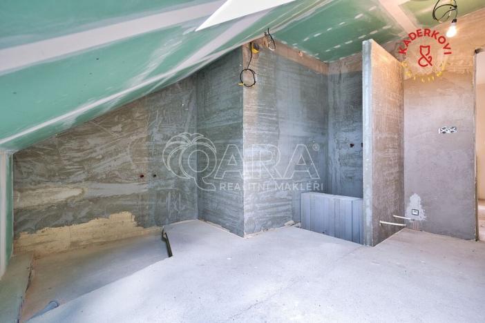 Prodej rodinného domu, Pamětice, 227 m2