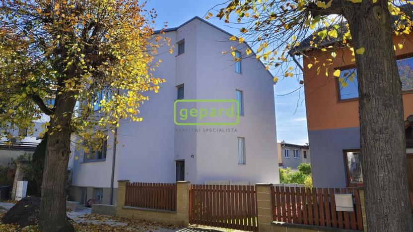 Pronájem bytu 3+kk, Brno - Židenice, Nopova, 48 m2