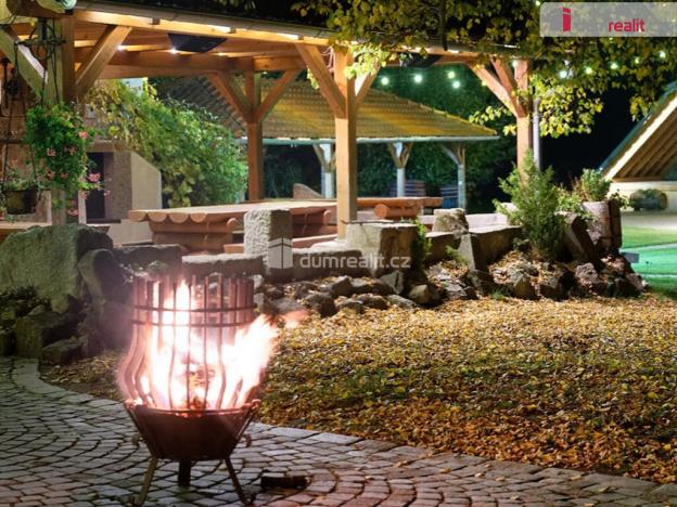 Pronájem ubytování, Nové Hrady - Byňov, 200 m2