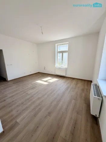 Prodej bytu 2+kk, Mariánské Lázně, Hlavní třída, 56 m2