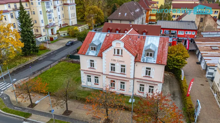Prodej bytu 1+1, Mariánské Lázně, Hlavní třída, 35 m2