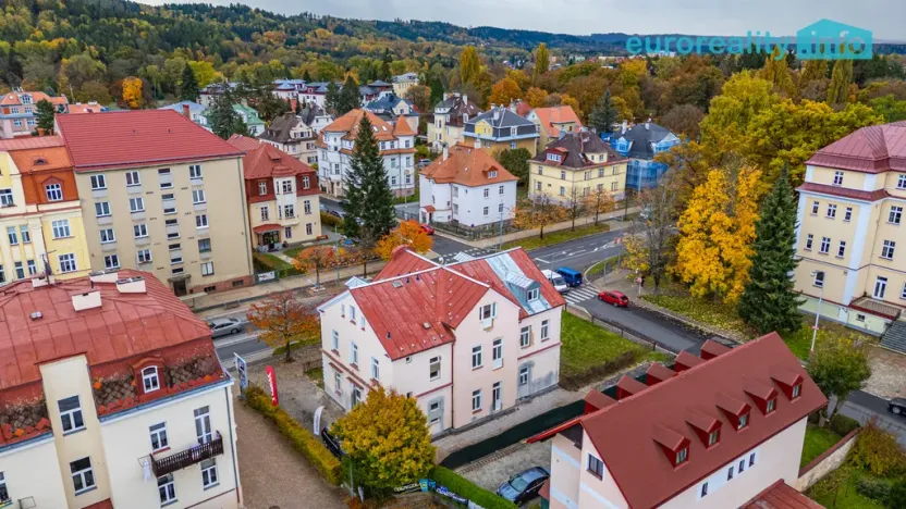 Prodej bytu 2+kk, Mariánské Lázně, Hlavní třída, 47 m2