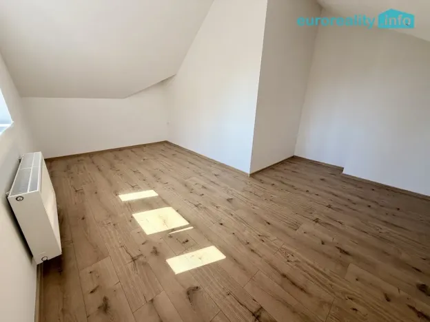 Prodej bytu 2+kk, Mariánské Lázně, Hlavní třída, 47 m2