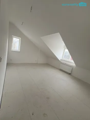 Prodej bytu 2+kk, Mariánské Lázně, Hlavní třída, 52 m2