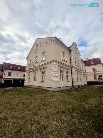 Prodej bytu 3+kk, Mariánské Lázně, Hlavní třída, 69 m2