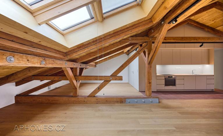 Pronájem bytu 1+kk, Praha - Nové Město, Podskalská, 97 m2