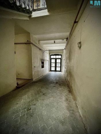 Pronájem bytu 1+1, Třebíč, Karlovo nám., 57 m2