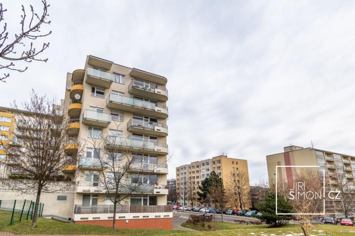 Pronájem bytu 2+kk, Praha - Řepy, Skuteckého, 52 m2