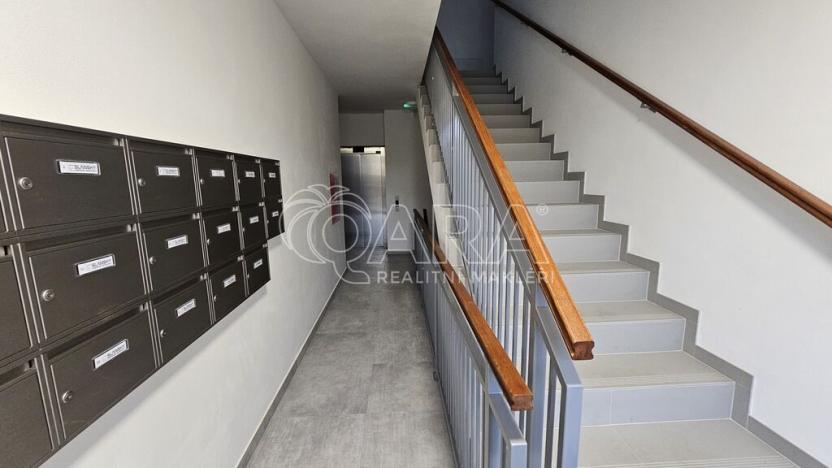 Pronájem bytu 1+kk, Praha - Třebonice, Do zahrádek II, 25 m2