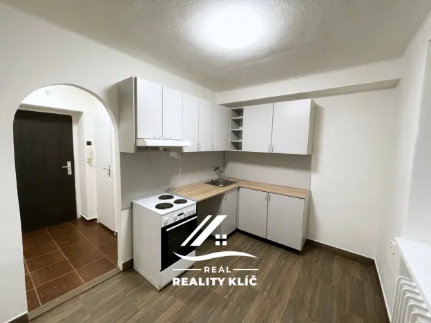 Pronájem bytu 1+1, Ostrava, Čujkovova, 35 m2