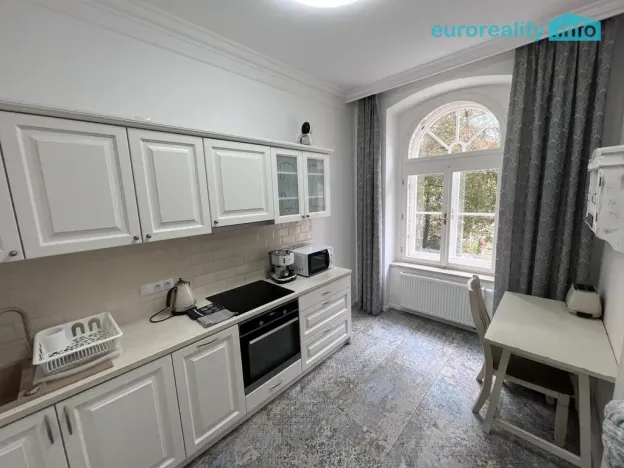 Prodej bytu 2+1, Mariánské Lázně, Anglická, 156 m2