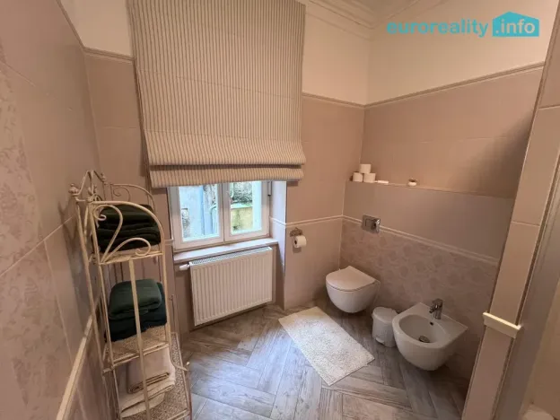 Prodej bytu 2+1, Mariánské Lázně, Anglická, 156 m2