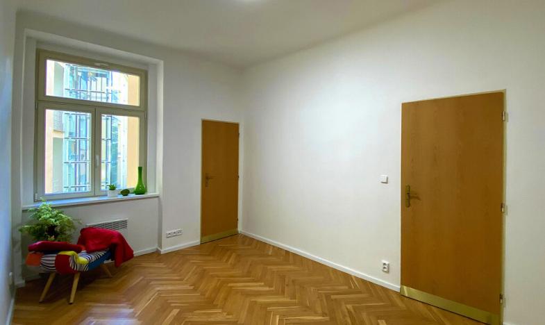Pronájem bytu 2+kk, Praha - Vršovice, Bulharská, 45 m2