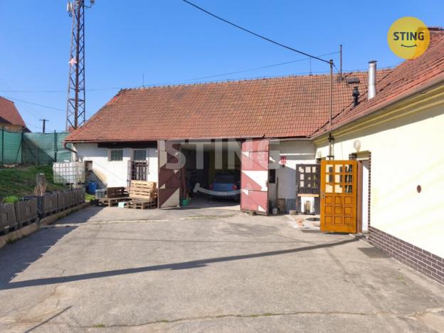 Prodej rodinného domu, Rožná, 400 m2