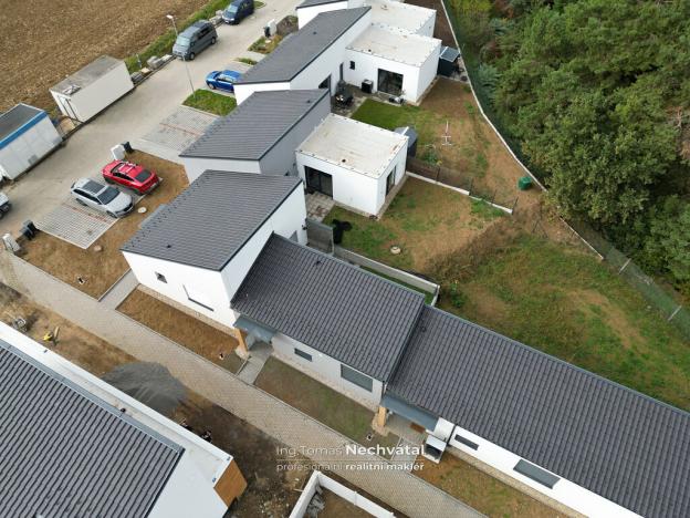 Prodej bytu 1+kk, Nemojany, 32 m2