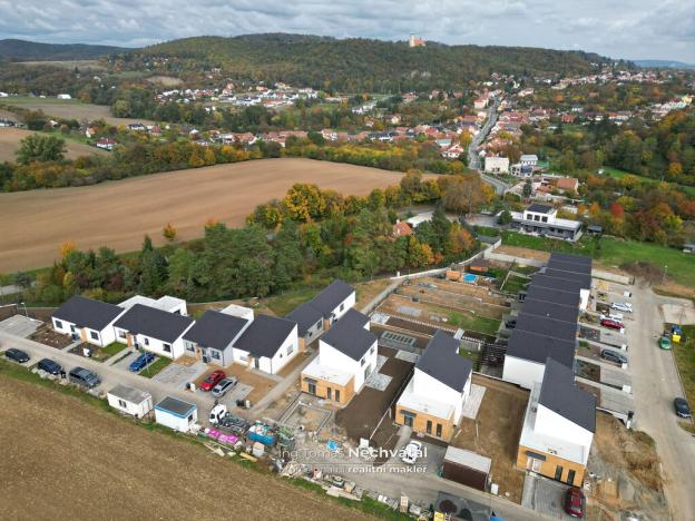 Prodej bytu 1+kk, Nemojany, 32 m2