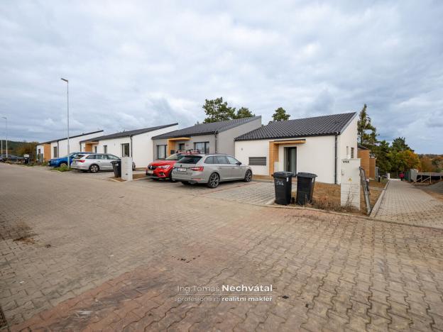 Prodej bytu 1+kk, Nemojany, 32 m2