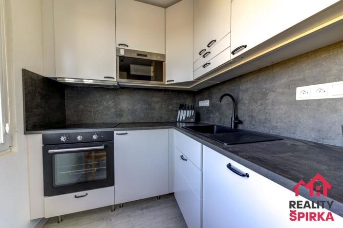 Prodej bytu 3+1, Lanškroun - Ostrovské Předměstí, Seifertova, 79 m2