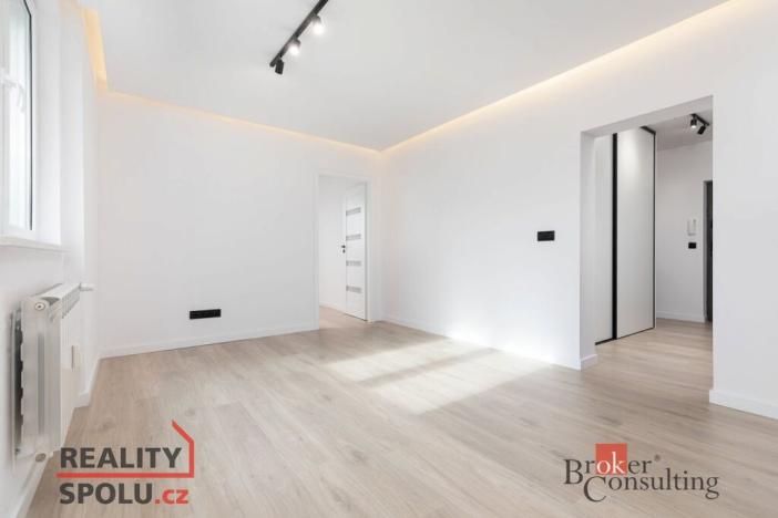 Pronájem bytu 3+1, Karviná - Mizerov, Majakovského, 56 m2