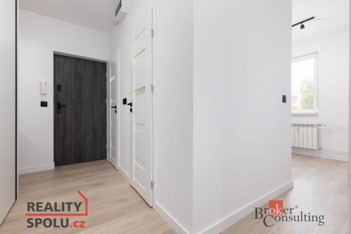 Pronájem bytu 3+1, Karviná - Mizerov, Majakovského, 56 m2