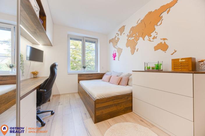 Prodej bytu 3+kk, Olomouc - Hejčín, Erenburgova, 61 m2