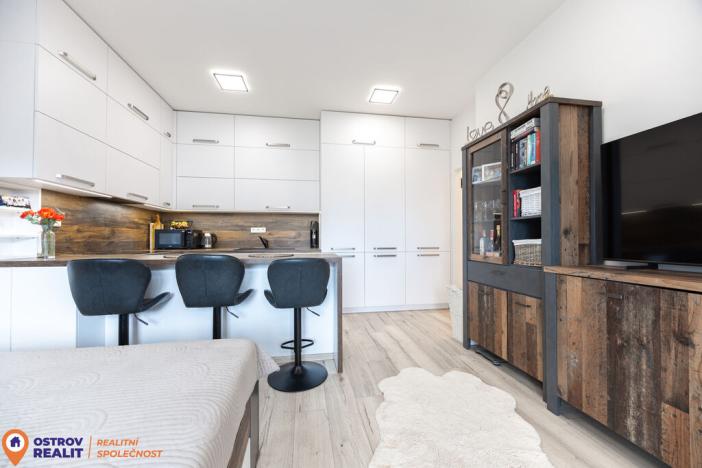 Prodej bytu 3+kk, Olomouc - Hejčín, Erenburgova, 61 m2