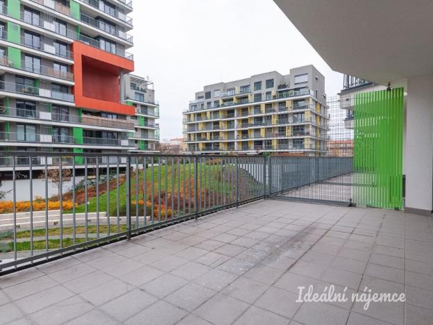 Pronájem bytu 2+kk, Praha - Malešice, Počernická, 57 m2