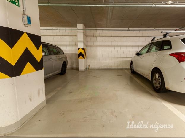 Pronájem bytu 2+kk, Praha - Malešice, Počernická, 57 m2