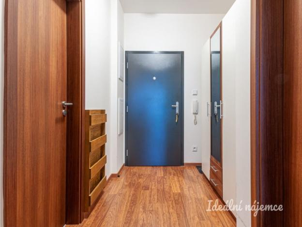 Pronájem bytu 2+kk, Praha - Malešice, Počernická, 57 m2