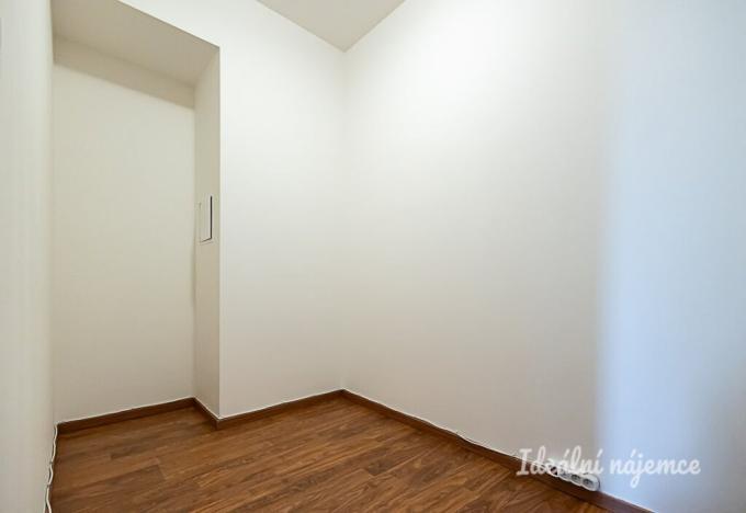 Pronájem bytu 2+kk, Praha - Malešice, Počernická, 57 m2