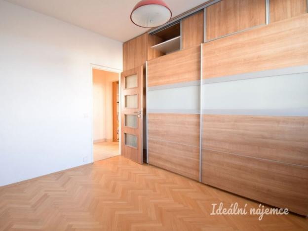Pronájem bytu 2+1, Brno - Lesná, Loosova, 55 m2
