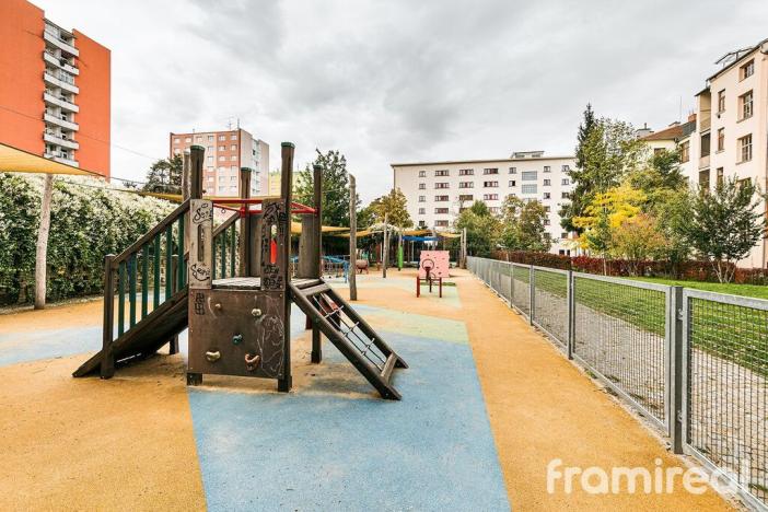 Pronájem bytu 2+1, Brno, Výstavní, 58 m2