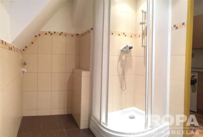 Pronájem bytu 1+kk, Hostinné, Slévárenská, 31 m2