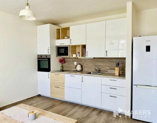 Pronájem bytu 2+kk, Praha - Vinohrady, Pod Zvonařkou, 42 m2