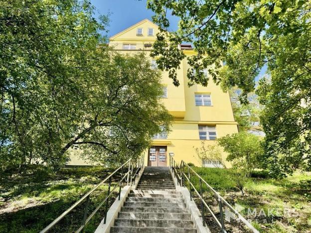 Pronájem bytu 2+kk, Praha - Vinohrady, Pod Zvonařkou, 42 m2