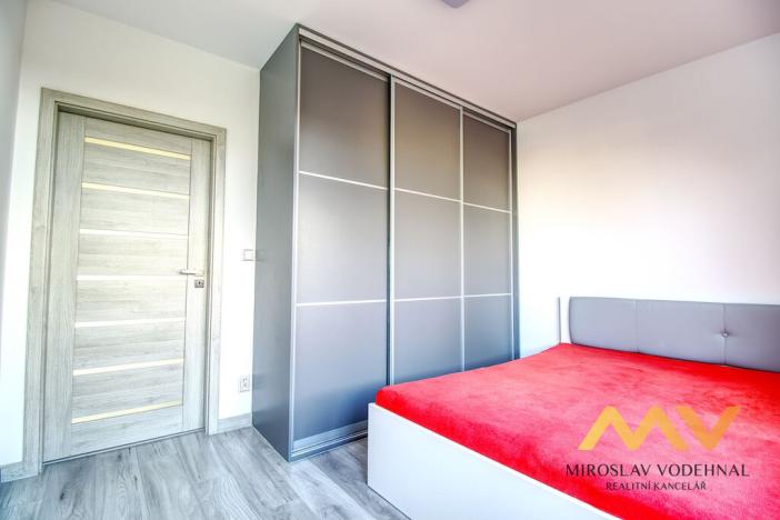 Pronájem bytu 4+kk, Hradec Králové - Nový Hradec Králové, Čajkovského, 82 m2