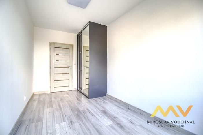 Pronájem bytu 4+kk, Hradec Králové - Nový Hradec Králové, Čajkovského, 82 m2