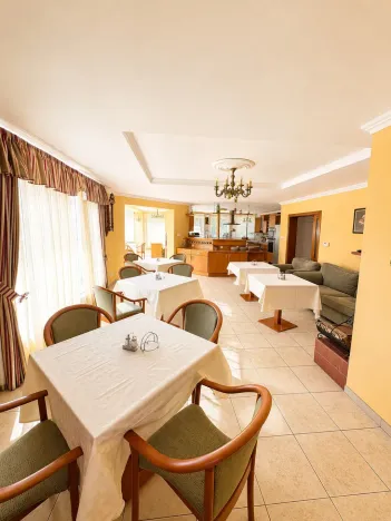 Prodej rodinného domu, Děpoltovice, 480 m2